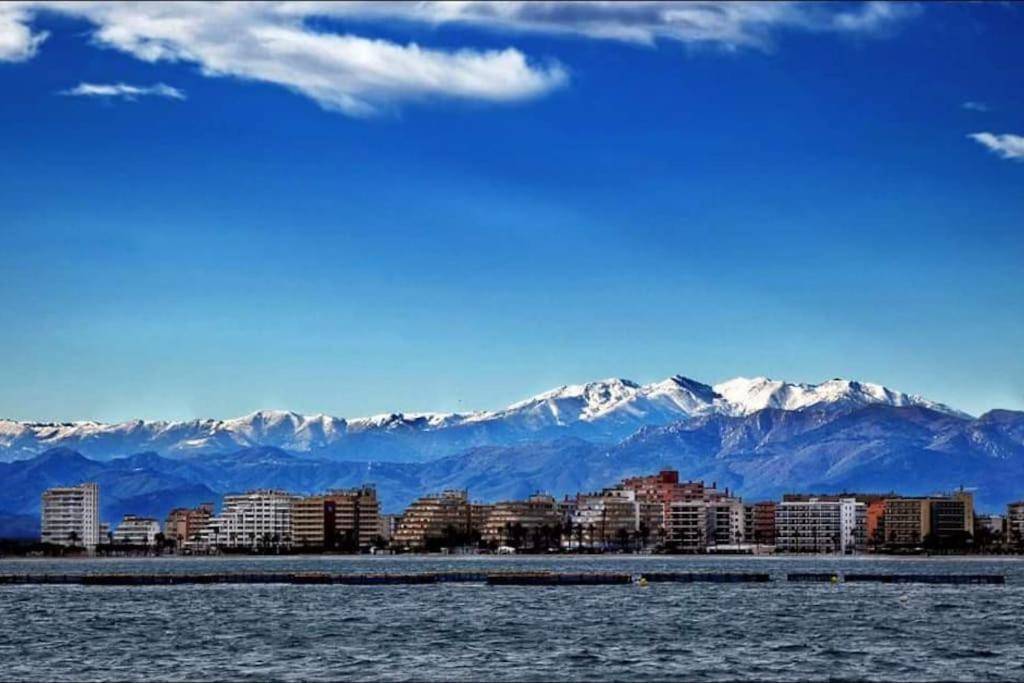 Апартаменты Apto Residencial En Росас Экстерьер фото